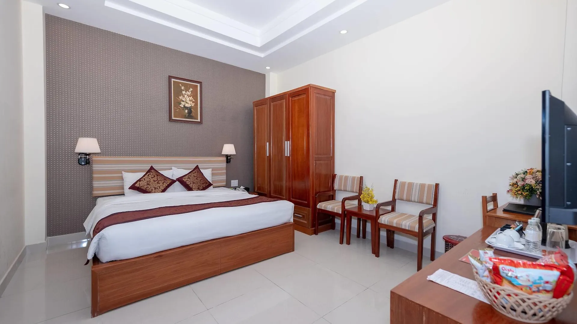 Airport Saigon Hotel - Gan Am Thuc Dem Cho Pham Van Hai Ho-Chi-Minh-Stadt 3*,  Vietnam